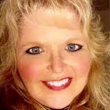 Tammy Spalding's Instagram, Twitter & Facebook