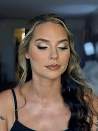 ISO make up and hair Dec 9th. Need to be ready by 12:30. Budget $300 I know  this is asked in here a lot but it's a little overwhelming trying to pick.