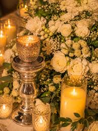 A quiet evening of thoughtful details, soft light and timeless elegance ...