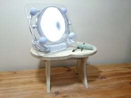 How To Paint Shabby Chic A Table Using Wickes Chalk Paint Annie Sloan Da Wickes Shabby Chic Painted Furniture