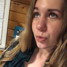 Angelique Smith's Instagram, Twitter & Facebook