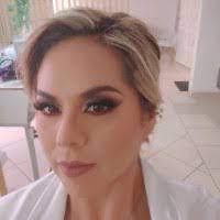 Susana Barron's Instagram, Twitter & Facebook