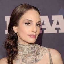 List of 500+ Famous Female Singers (Page 4)