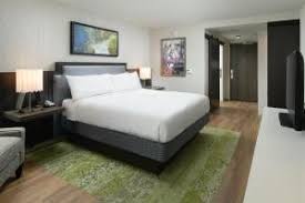 The property is set 1,300 feet from autozone park and 2,300 feet from orpheum theater. Hilton Garden Inn Memphis Downtown Memphis Tn Best Price Guarantee Mobile Bookings Live Chat