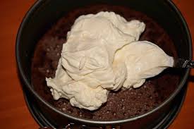 220 gr unt, 65% grasime. Tort Cu Crema De Unt Si Mascarpone Dulciuri Fel De Fel Facebook