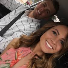 Courtney Beavers's Instagram, Twitter & Facebook