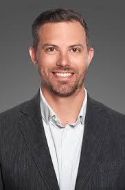 Zach Gardner's Instagram, Twitter & Facebook