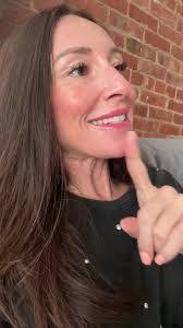 Danielle Crutchfield's Instagram, Twitter & Facebook