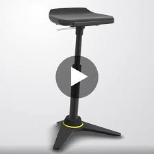 Free shipping and free returns. Aeris Muvman Industry Ergonomischer Stehstuhl Muvman Industry