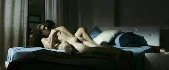 Watch Online - Irem Altug - Hit the Road (Yola Cikmak) (2015) HD 1080p