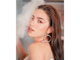 Meet new Kapuso kontrabida, Filipino-Italian beauty Ella Cristofani