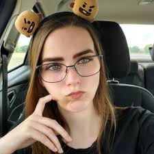 Theresa Dawn's Instagram, Twitter & Facebook