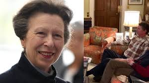 How Royals Announced Their Pregnancies, from Queen Elizabeth II to Meghan  Markle