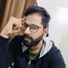 Aman Jaggi's Instagram, Twitter & Facebook