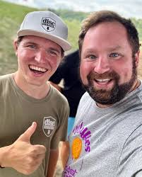 Always great seeing the disc golf fam supporting each other outside of disc!