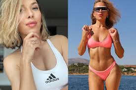 Gallus o 08:36 brak komentarzy Ewa Chodakowska Pozuje W Bikini Przy Okazji Reklamuje Swoj Program W Opisie Wypunktowala Cele Zwiazane Z Wygladem I Plotki Myfitness