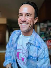 🫧 'Cause all that's required to live in a Dream is endlessly closing your  Eyes… Isn't it high time for the bubble…to pop 🫧 (Trip #5 to Oz, via  Bubble, of course)