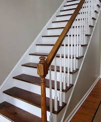 Comment Peindre Rapidement Un Escalier En Bois Repeindre Escalier Escalier Bois Escalier Peint