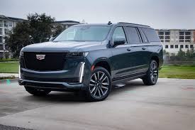 • room for 8 passengers Why The 2021 Cadillac Escalade Is The Ultimate Fullsize Suv Carbuzz