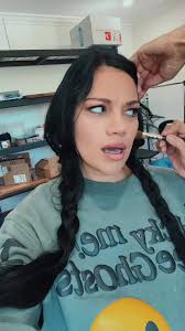 Behind the Scenes: Natural Makeup for Monalisa On Set