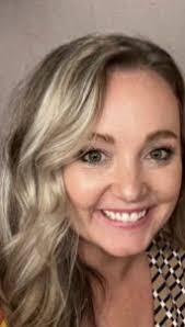 Tanya Dodge's Instagram, Twitter & Facebook