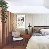 Is wall panelling still on trend in 2025? The 3 new looks ...