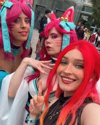 Still can't believe I got to experience the LEC Finals in Madrid 🇪🇸 🔥  The atmosphere was unreal: the crowd screaming, the feeling of being  surrounded by thousands of people who share