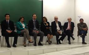 Reitores de universidades federais lançam manifesto contra cortes do  governo federal | Jovem Pan