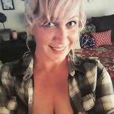 Crystal Kelso's Instagram, Twitter & Facebook