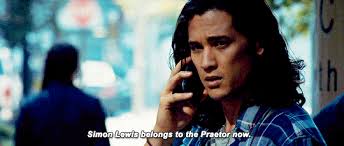 Chai Hansen, Alberto Rosende & Alisha Wainwright are Jordan Kyle, Simon  Lewis & Maia Roberts in Shadowhunters 3x07.