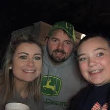 Which Carnival cruise ship is better, Freedom or Glory?