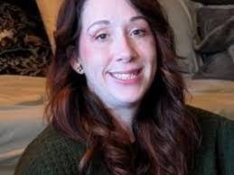 Chantel Weeks's Instagram, Twitter & Facebook