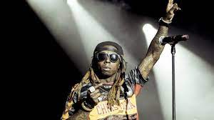 His solo work spans several genres, including hip hop, new age, indie rock and choral music. Lil Wayne Selbstmordversuch