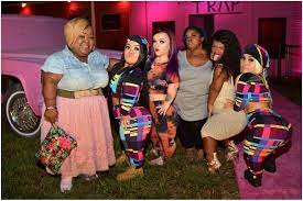 A finnish study on almost 9000 twins arrived at results of 78 percent for men and 75 percent for women. Amanda Salinas Andrea Salinas Tiny Twinz Net Worth Bio Husband Children Famous People Today