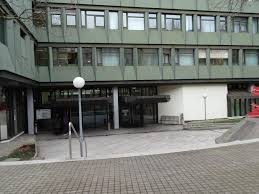 In diesem fall trägt die staatskasse die kosten sowohl des pflichtverteidigers, als auch des wahlverteidigers. Pflichtverteidiger Rechtslupe