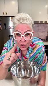 Hey there, baking friends! 🍞✨ I've got a super easy and delicious Fresh  Bread Recipe that's perfect for anyone, even if you're new to baking!  Here's how you can make your own