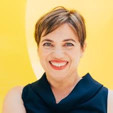 𝗜 𝗹𝗼𝘃𝗲 𝘀𝗮𝗹𝗲𝘀. 𝗜 𝗴𝗲𝗻𝘂𝗶𝗻𝗲𝗹𝘆 𝗲𝗻𝗷𝗼𝘆 𝘁𝗵𝗲  𝗽𝗿𝗼𝗰𝗲𝘀𝘀. Well, that's not something most people say, and it  definitely wasn't me years ago when I first started selling. So…