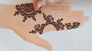 Cute Simple Arabic Henna Mehndi Design Tattoo Https Mehandidesignsimple Com Cute Simple Ara In 2020 Henna Mehndi Design Full Hand Mehndi Henna