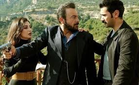 Yeni bölüm ne zaman sorusuna dizinin takipçileri yanıt arıyor. Bir Zamanlar Cukurova Yeni Bolum Ne Zaman Baslayacak