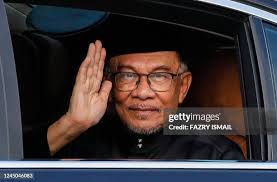 592 foto e immagini ad alta risoluzione di Ismail Anwar