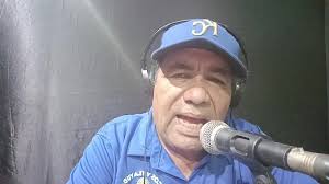 Pedro Anzures was live.