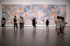 无尽之旋III—James Jean简明”华南地区首展拉开序幕