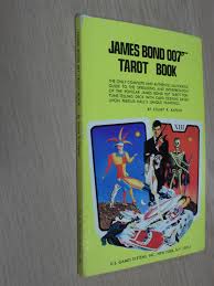 Printed in switzerland by agmuller. James Bond 007 Tarot Book Kaplan Stuart R Amazon De Bucher