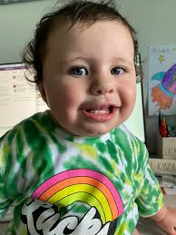 Are there any great home bakers or bakeries that do awesome birthday cakes  and matching cookies here in Vero? SomeBUNNY is going to be one and we want  something fun and delicious! |