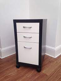 Whether you need organization solutions for your home workspace or corporate office, ikea's quality drawer units and file cabinets are the perfect choice. How Do I Fit Hanging Files Into The Mikael Desk Drawer It Is Too Thin And Too Shallow For The Drawer Is There A Trick Ikea