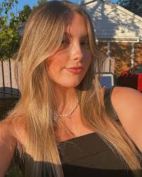 caro 🐚🍸🫧 (@carolannebeaumelle) • Instagram photos and videos