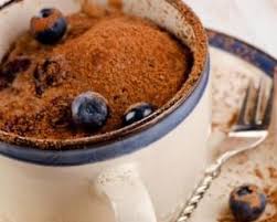 Recette De Mug Cake Au Cacao Coeur Fondant A La Confiture De Fruits Rouges Recette Cake Mug Recette Mugcake Mug Cake