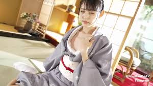 番号：ABW-183 无码破解中文字幕絶対的下から目線おもてなし庵清純小町八掛うみ21主演：八掛うみ八卦海和服丧服无码精油口交诱惑-  花季影院