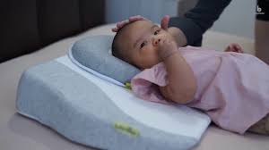 Kegiatan ini juga dapat mengembalikan kebugaran tubuh. Bantal Tidur Yang Aman Dan Nyaman Untuk Bayi Babymoov Cosymat Youtube