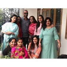 • shikhar dhawan family, relatives and other relations. Watch Shikhar Dhawan Plays Terrace Cricket With Family Members On Bhai Dooj Sports News